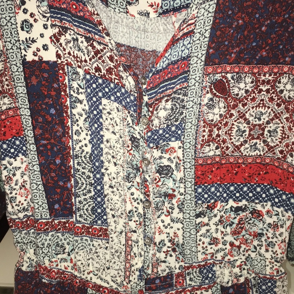 Romper - Picture 2 of 3